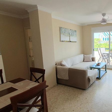 Apartamento A Pie De Playa La Barrosa Chiclana de la Frontera Buitenkant foto